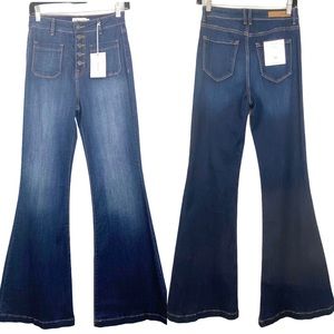 NWT | CELLO | High Waisted Dark Wash Wide Leg | 5